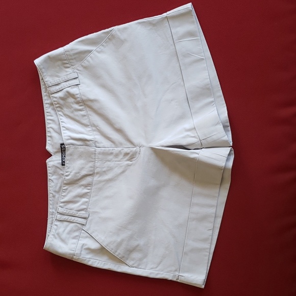 Express shorts - Picture 1 of 3